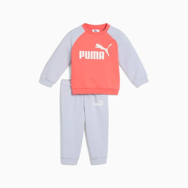 ¡PUMA Minicats Essentials! Conjunto Raglán y Pantalón Perfecto para Pequeños Aventureros. ¡Comodidad y Estilo Garantizados!